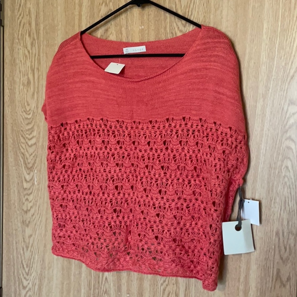 Hinge XS knit top color coral oversized crop top new with tags
